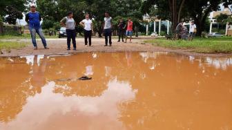 Animal foi resgatado por uma equipe do CCZ e solto em uma reserva. Área onde ele foi encontrado é perto dos principais prédios públicos da cidade.