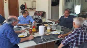 Os dois tem um adversário em comum nas eleições gerais em 2022, o governador do Tocantins, Mauro Carlesse (PSL).