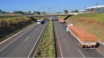 Ele sofria de problemas cardíacos o que reforça a suspeita de que a morte ocorreu por causas naturais, mas apenas um laudo pericial deverá confirmar a verdadeira causa da morte.