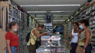 Ele recomenda ainda a medida para idosos e imunossuprimidos.