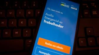 Ministério diz que o governo está impedido legalmente de fazer a antecipação da segunda parcela do auxílio emergencial de R$ 600, conforme havia anunciado na segunda-feira (22) o presidente da Caixa Econômica Feder