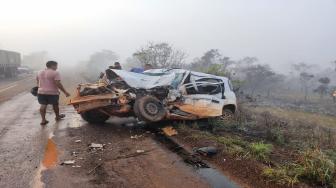 Acidente aconteceu entre Barra do Ouro e o povoado de Morro Grande, no norte do estado. Vítimas estavam no carro do município de Campos Lindos; um dos mortos é um bebê.