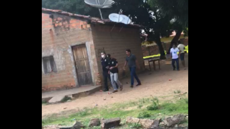 O candidato foi levado para delegacia para prestar esclarecimentos.