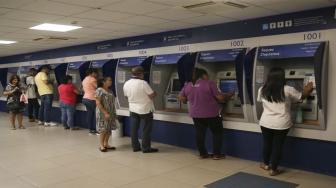 A caixa já registrou mais de 12 milhões de transação nos primeiros dias de saques do FGTS.