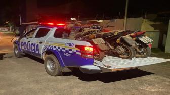 Pátio fica em Porto Nacional, na região central do estado. Cinco motos foram retiradas do local, mas quatro foram recuperadas pela Polícia Militar; um adolescente de 17 anos foi apreendido.