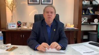 Texto tem validade imediata por 90 dias, mas precisará passar pelos deputados. Mauro Carlesse afirmou que muitas famílias estão ficando sem renda devido a pandemia do coronavírus.