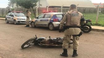 Ninguém ficou ferido durante o tiroteio e também ninguém foi preso. Os bandidos pularam o muro e fugiram