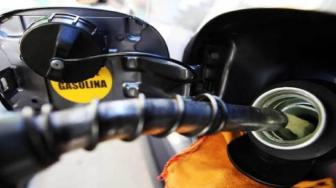 Gasolina e diesel sobem em média 5% nas distribuidoras, no quinto aumento do ano.