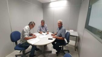A assinatura ocorreu em Palmas, o engenheiro José Carlos esteve presente.