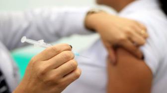 A maioria das vacinas que estão sendo aplicadas é a coronavac.