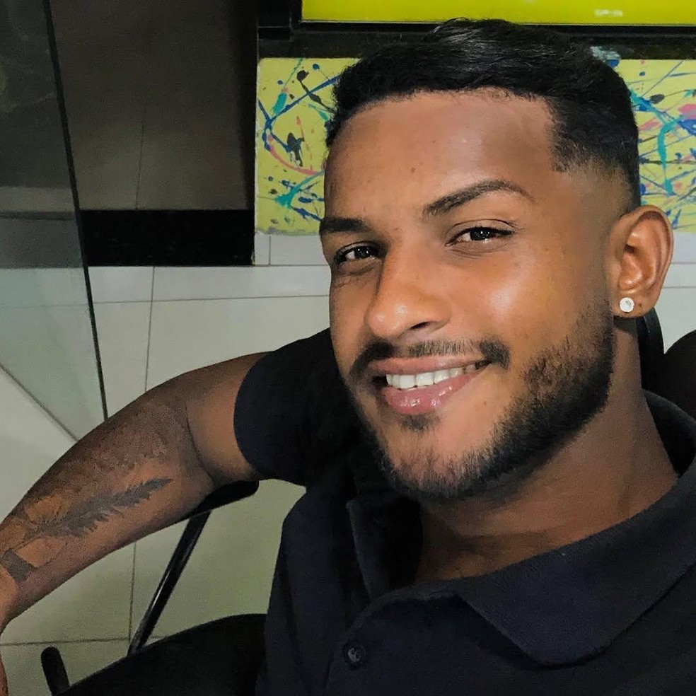 Daniel Henrique Rodrigues da Silva de 24 anos morreu após ser esfaqueado durante briga em Araguaína — Foto: Reprodução/redes sociais