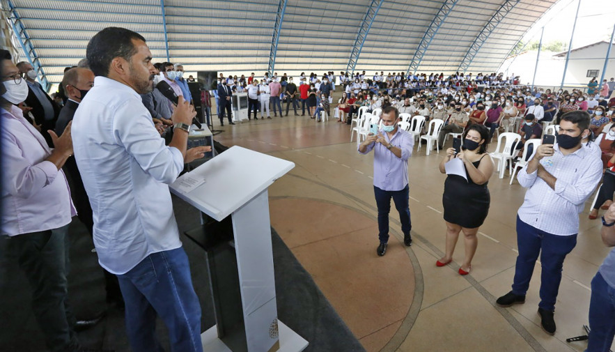 Governador Wanderlei Barbosa anuncia pagamento de Piso Nacional dos professores e benefícios para servidores da Educação