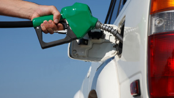 Petrobrás derruba o preço da gasolina em 9,5% nas refinarias